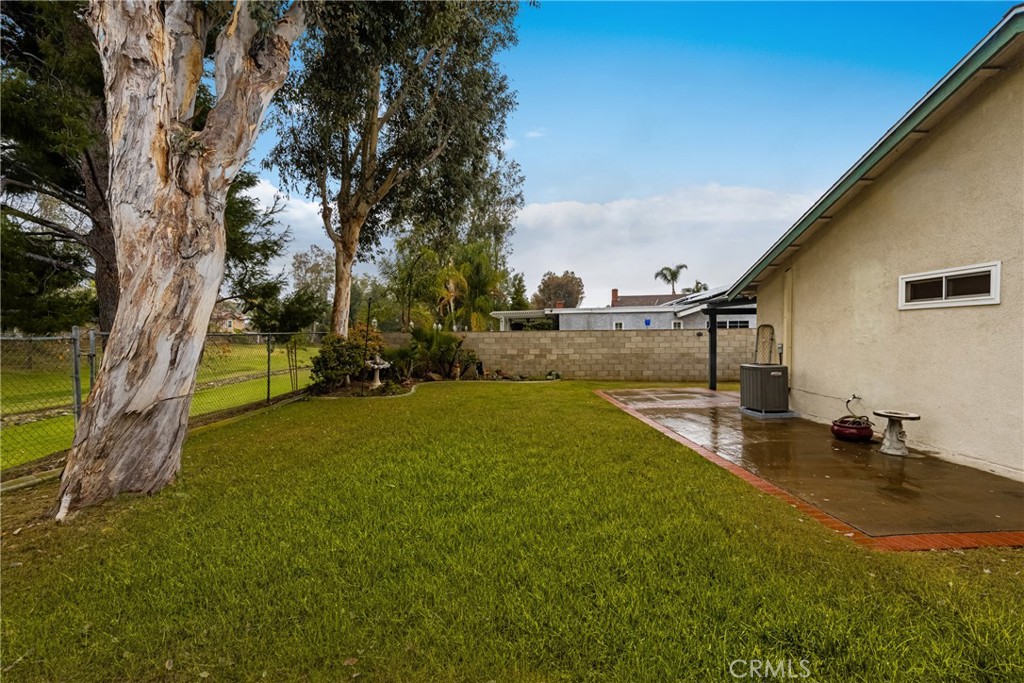 6062 Kingsbriar Drive