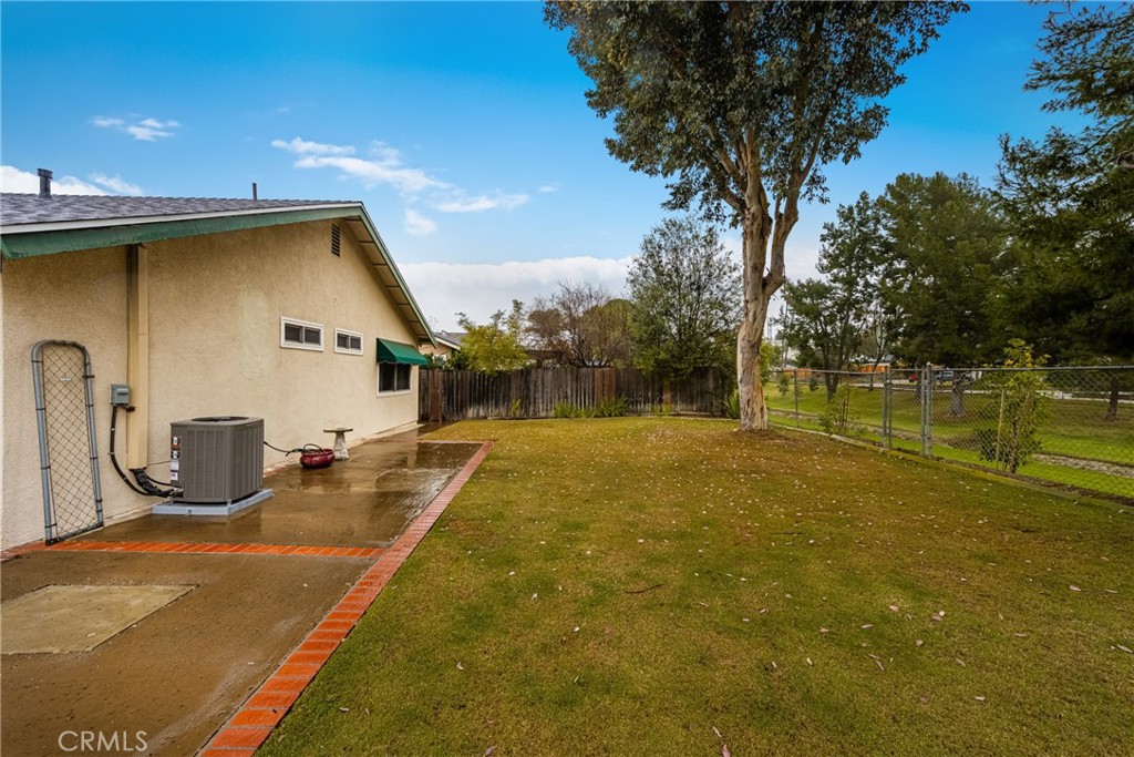 6062 Kingsbriar Drive