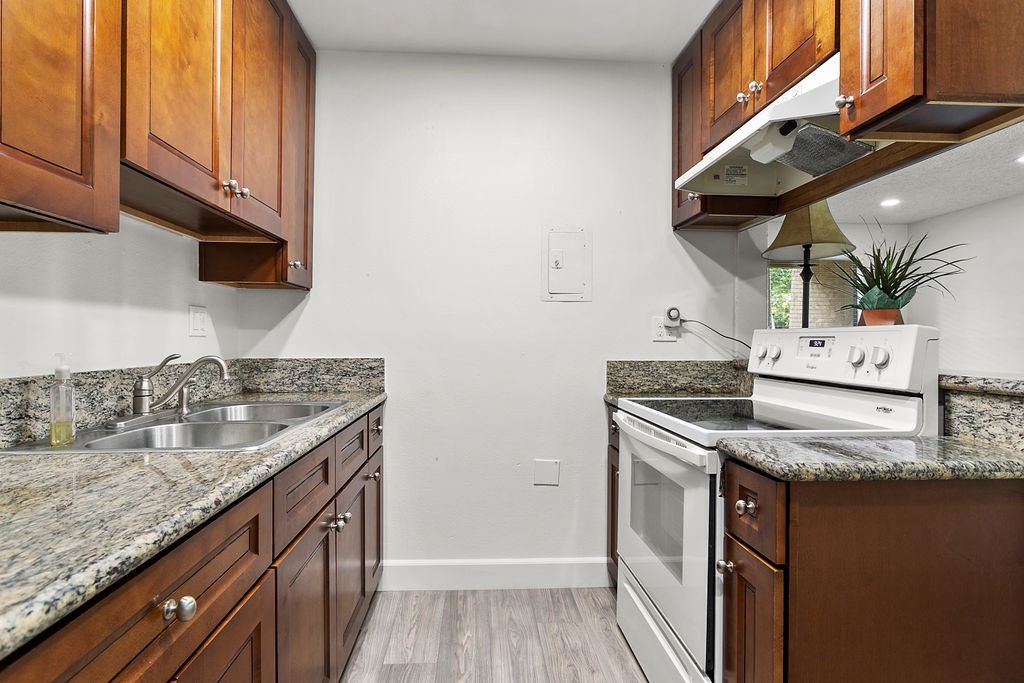 1000 W Macarthur Boulevard 67