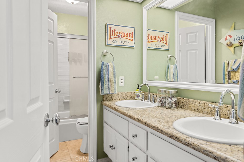 27015 Maiden Moor Lane