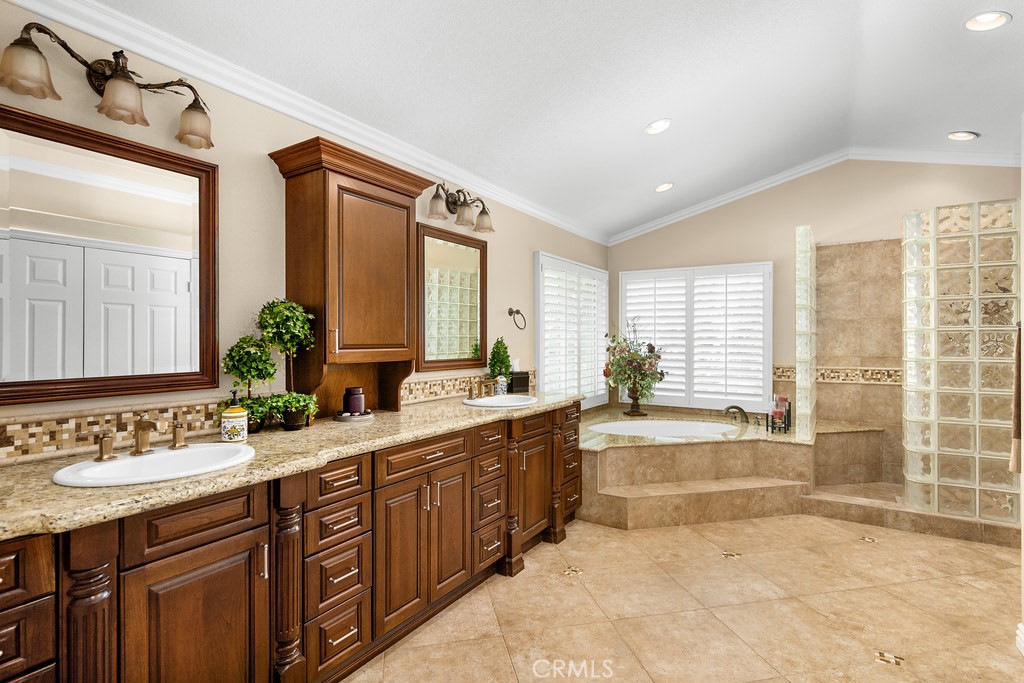 27015 Maiden Moor Lane