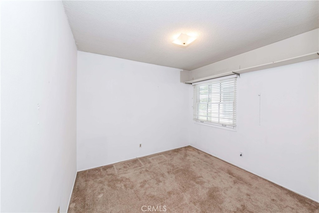 2139 W 169th Place