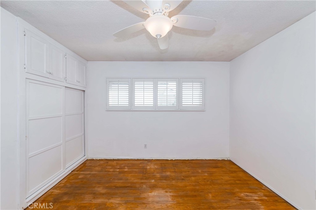 2139 W 169th Place