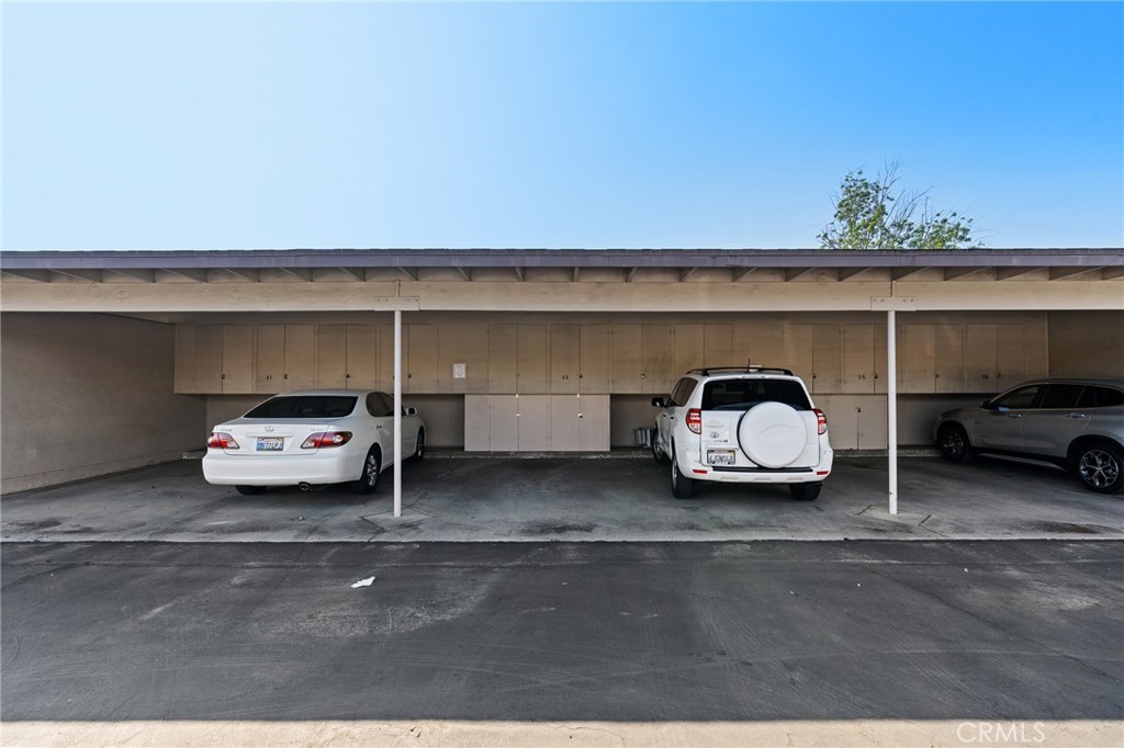 13121 Del Monte Dr M11-283J