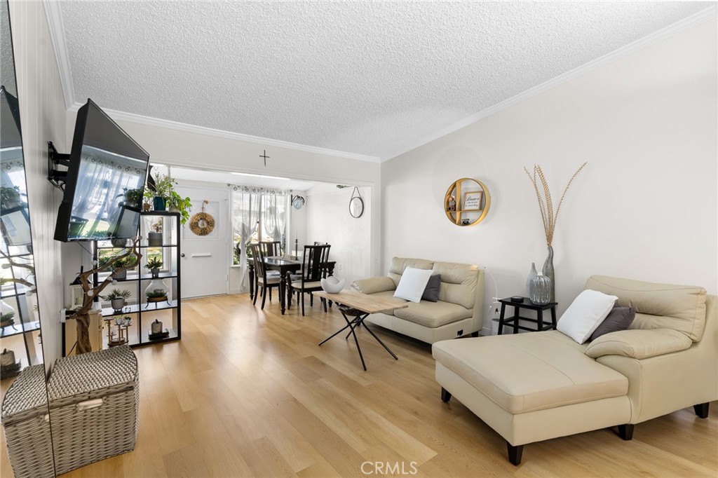 13121 Del Monte Dr M11-283J