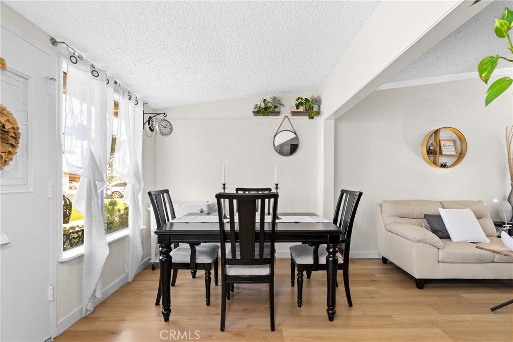 13121 Del Monte Dr M11-283J