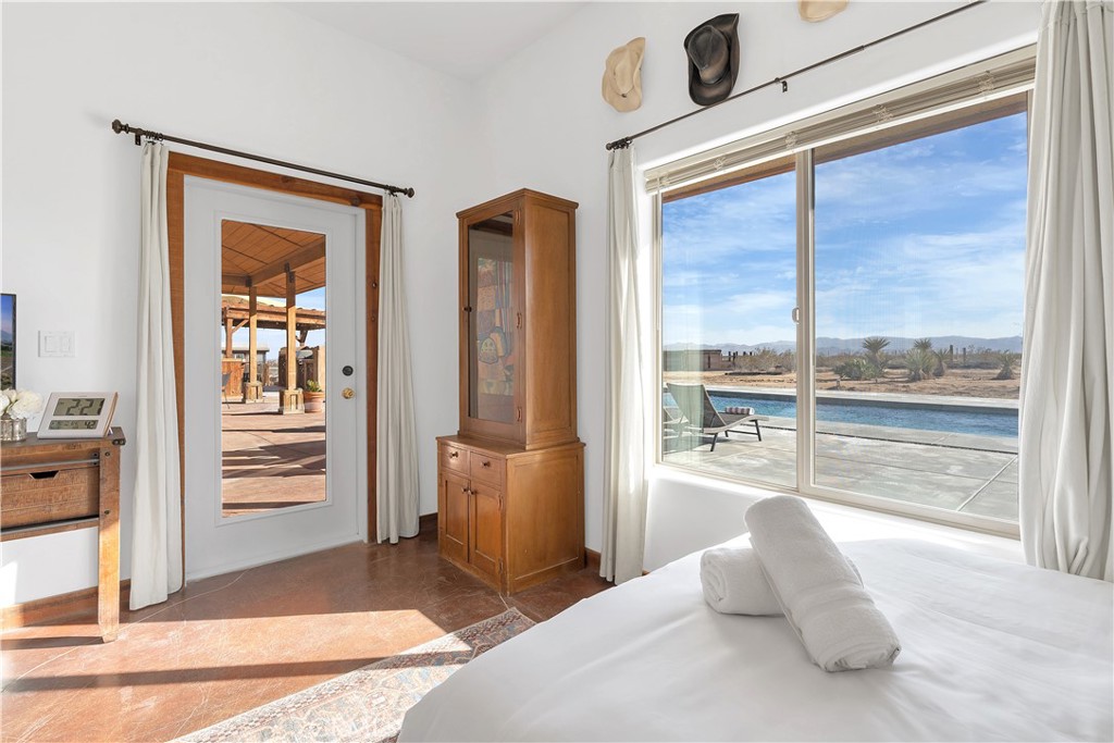 61430 Moonlight Mesa