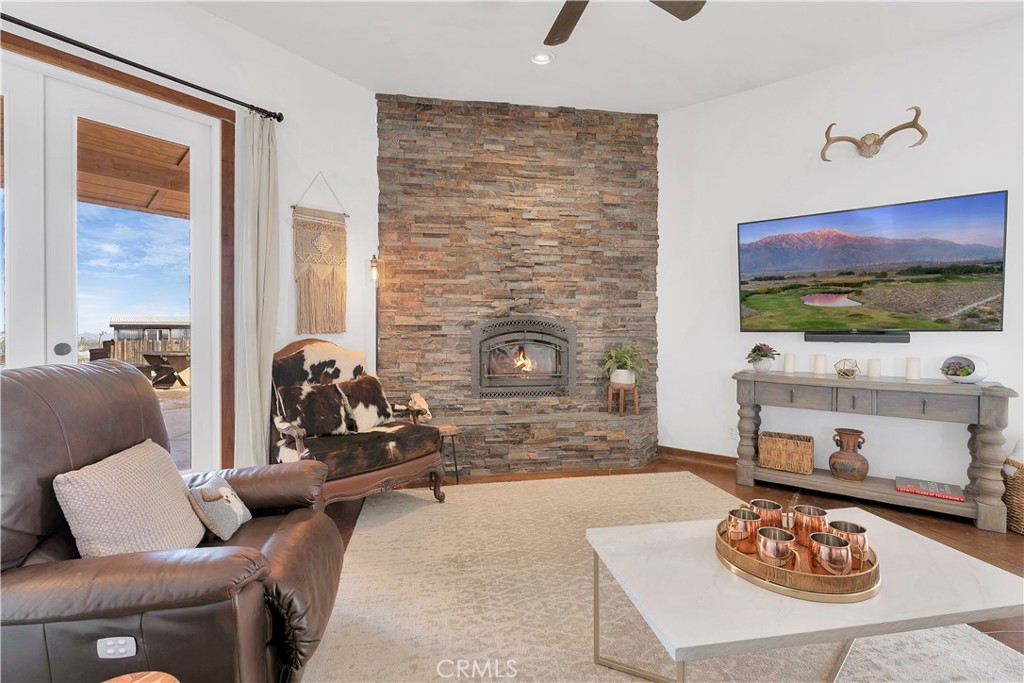 61430 Moonlight Mesa
