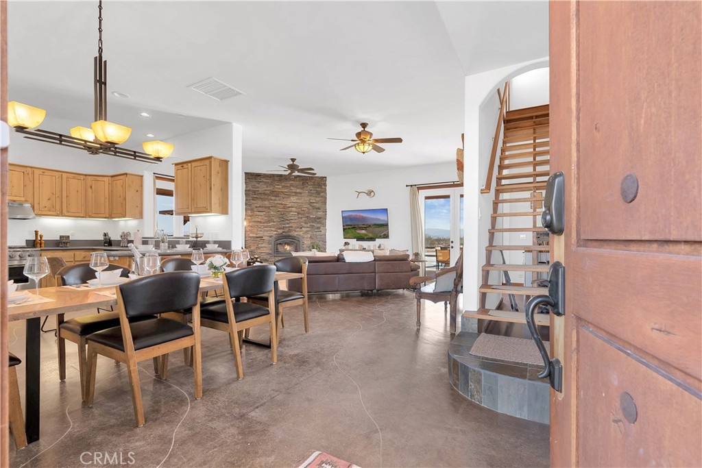 61430 Moonlight Mesa