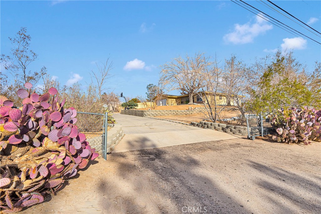 15539 Topango Rd.