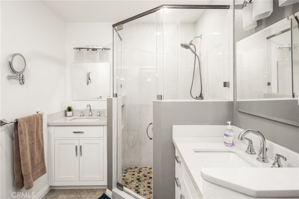 2821 Richmond Street