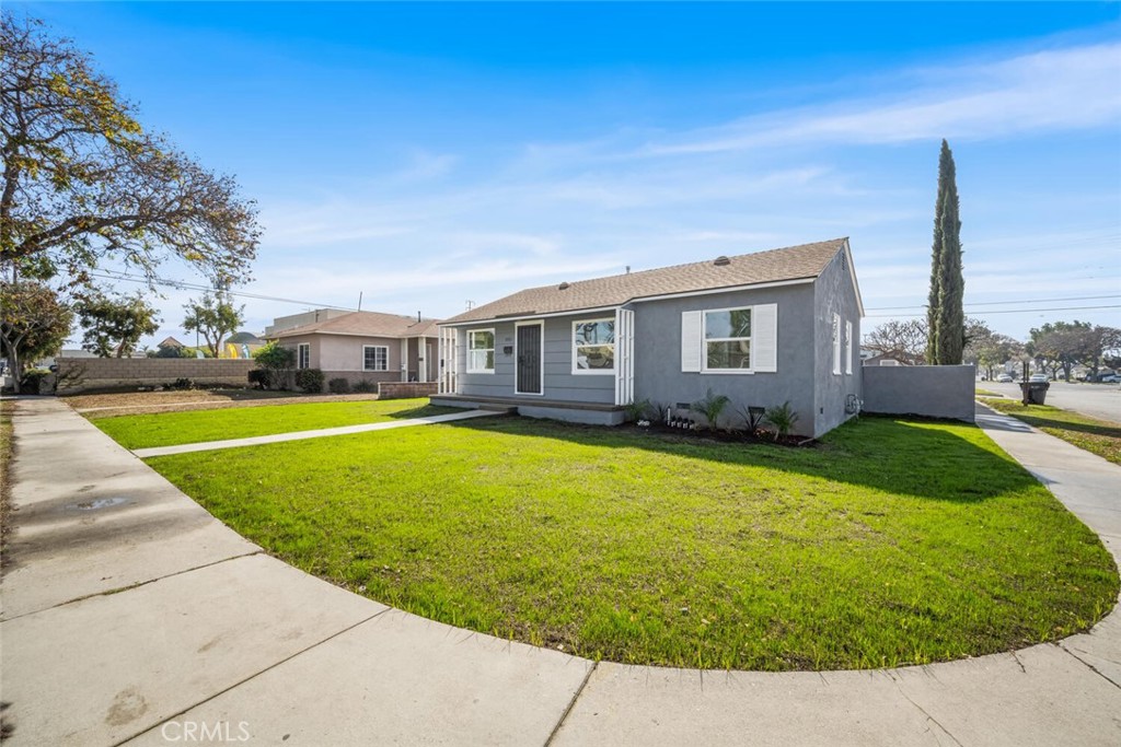10902 Van Ruiten Street