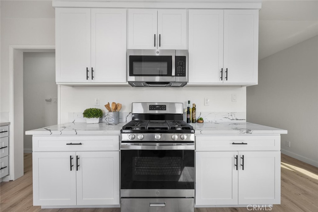 10902 Van Ruiten Street