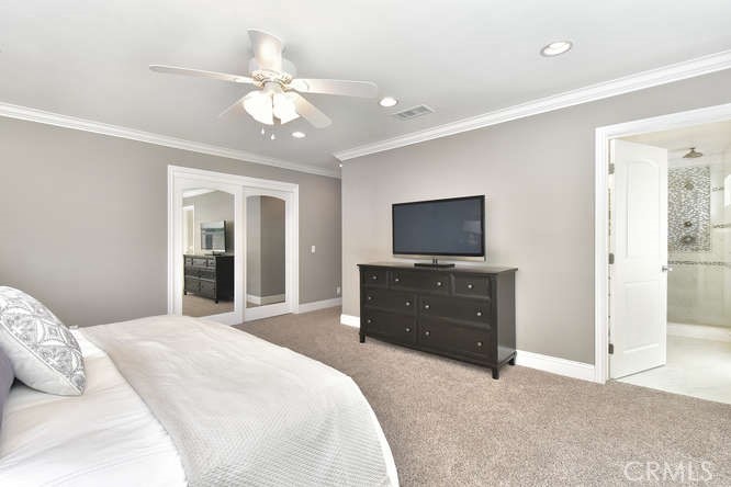 11882 Reagan Street