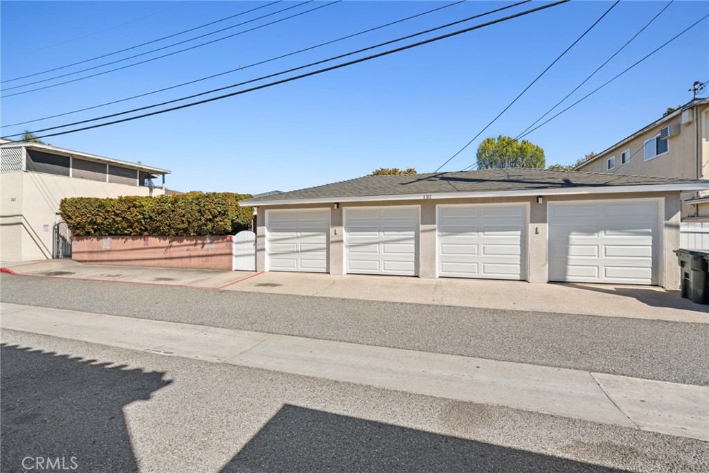 131 N Montague Avenue
