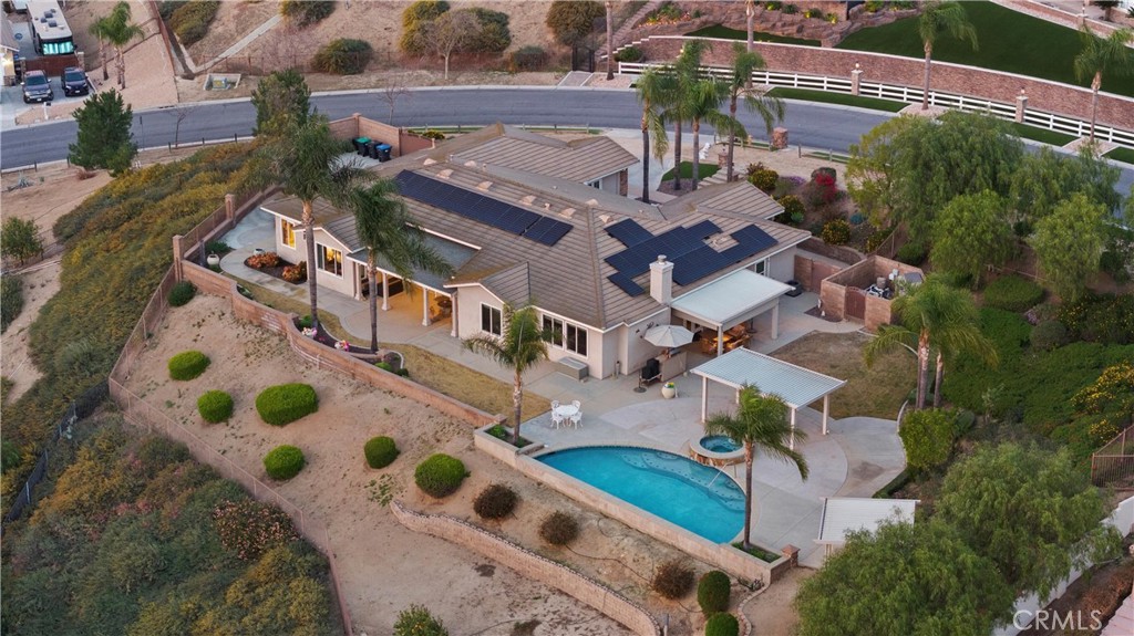 1124 Thoroughbred Lane