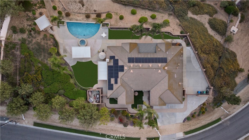 1124 Thoroughbred Lane