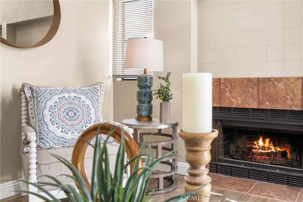 5846 E Creekside Avenue 11