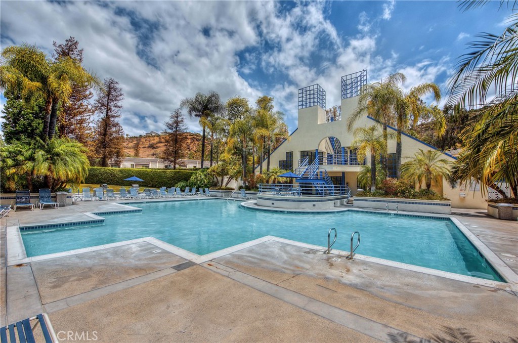 5846 E Creekside Avenue 11