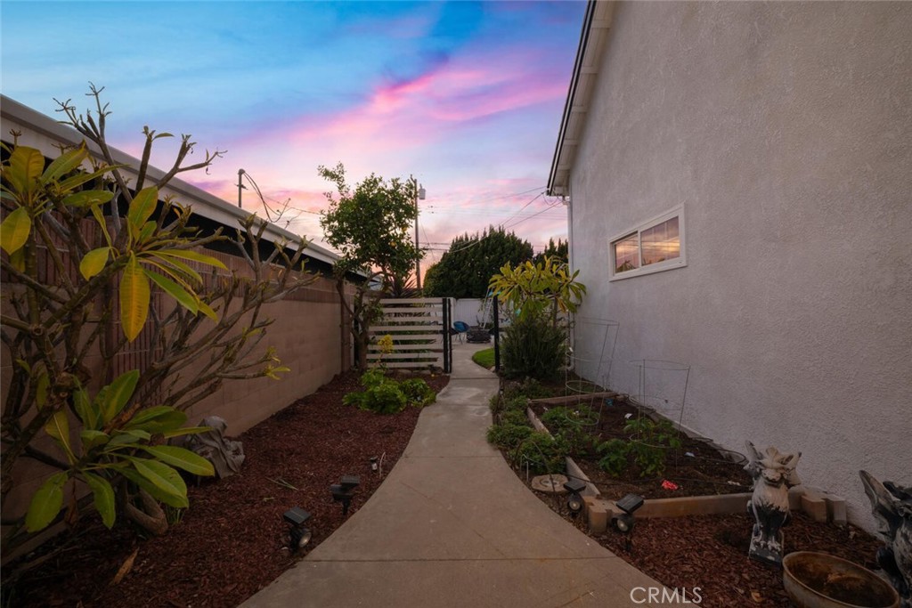 11951 E Cherry Street