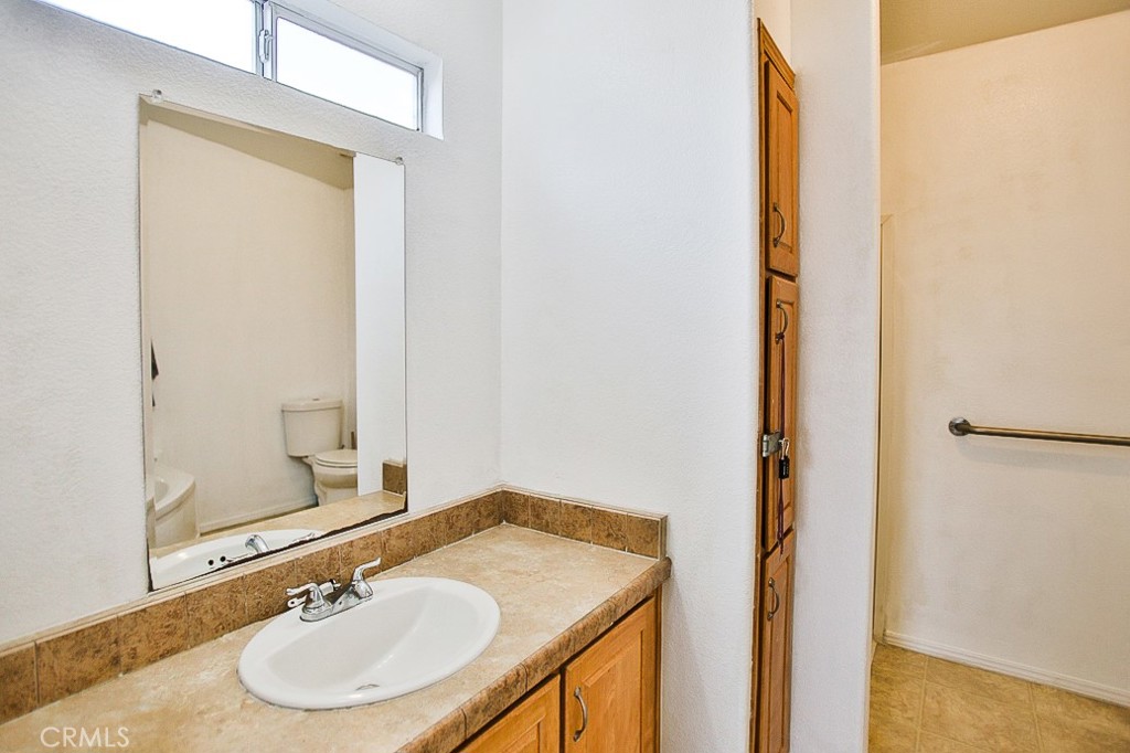 4080 W 1st Street 102