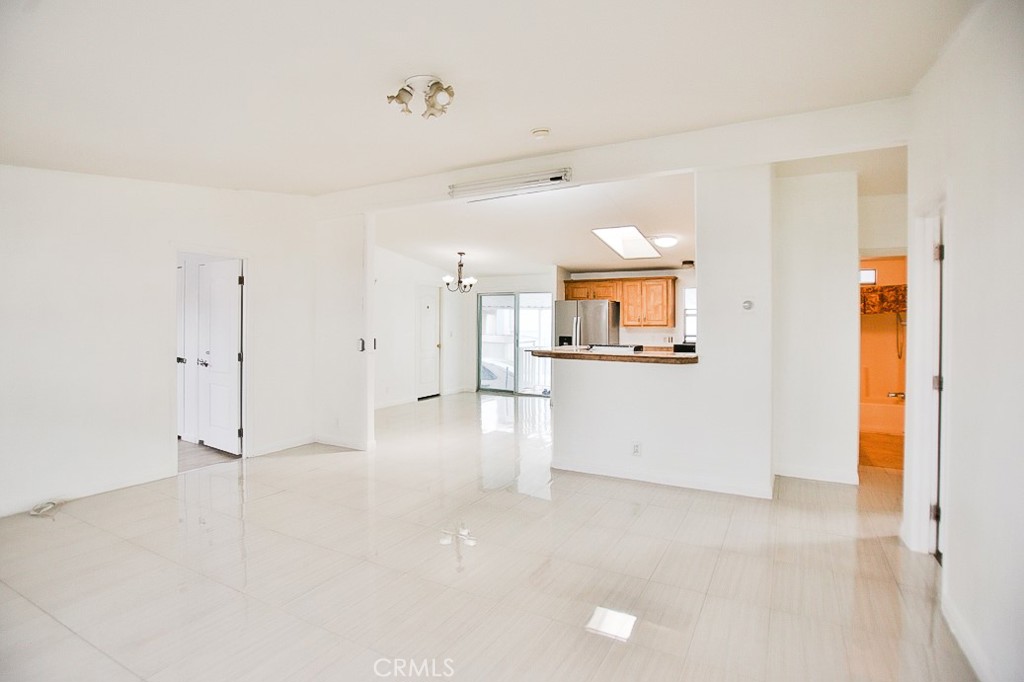 4080 W 1st Street 102