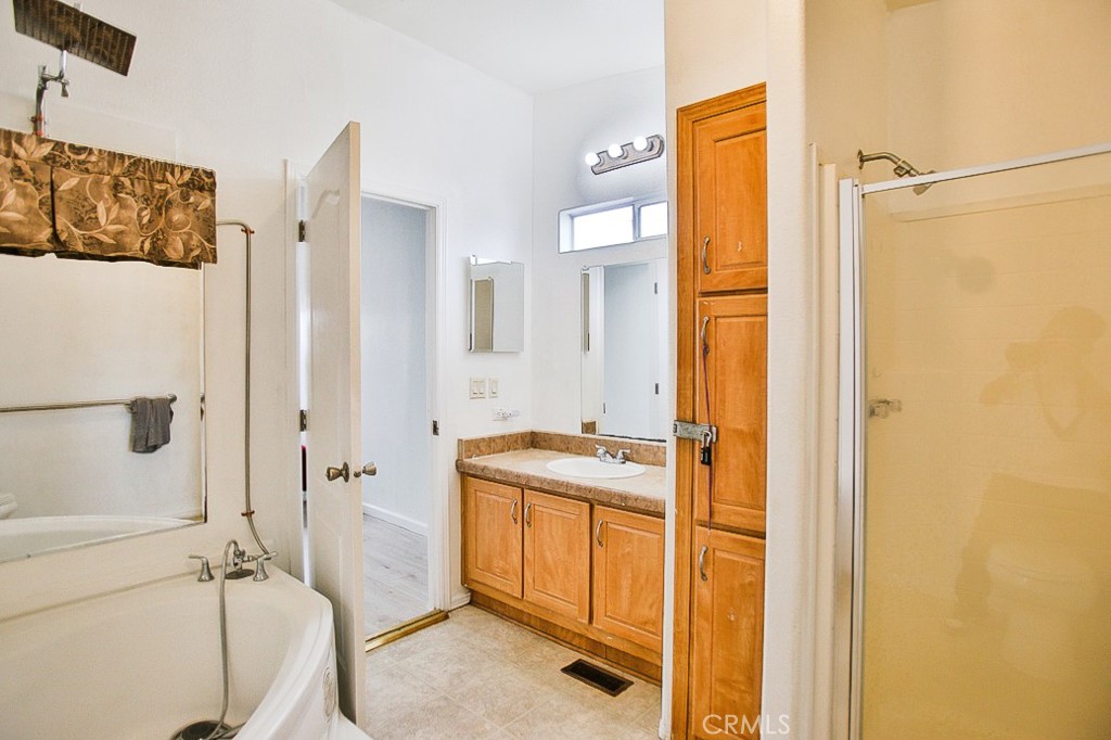 4080 W 1st Street 102