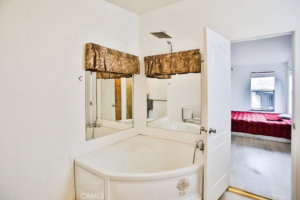 4080 W 1st Street 102