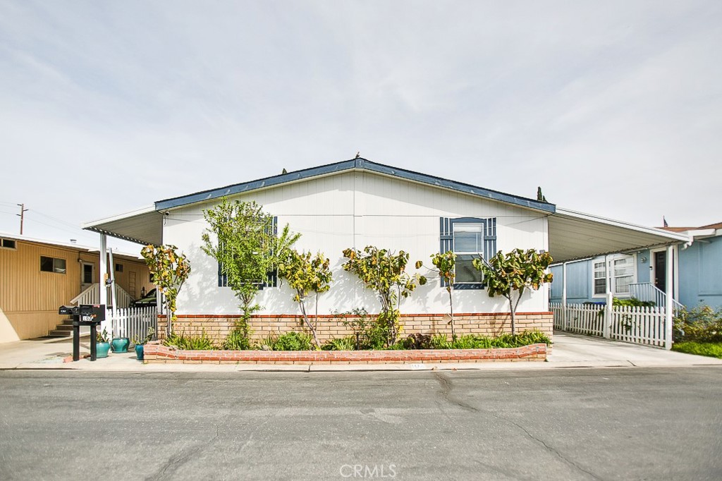 4080 W 1st Street 102