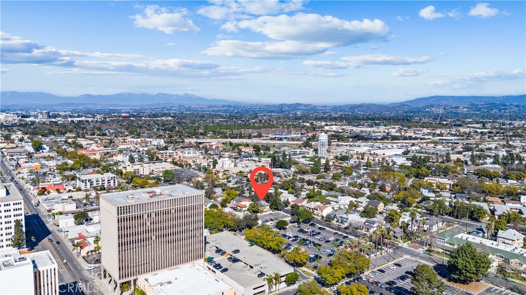 1106 North Spurgeon Street