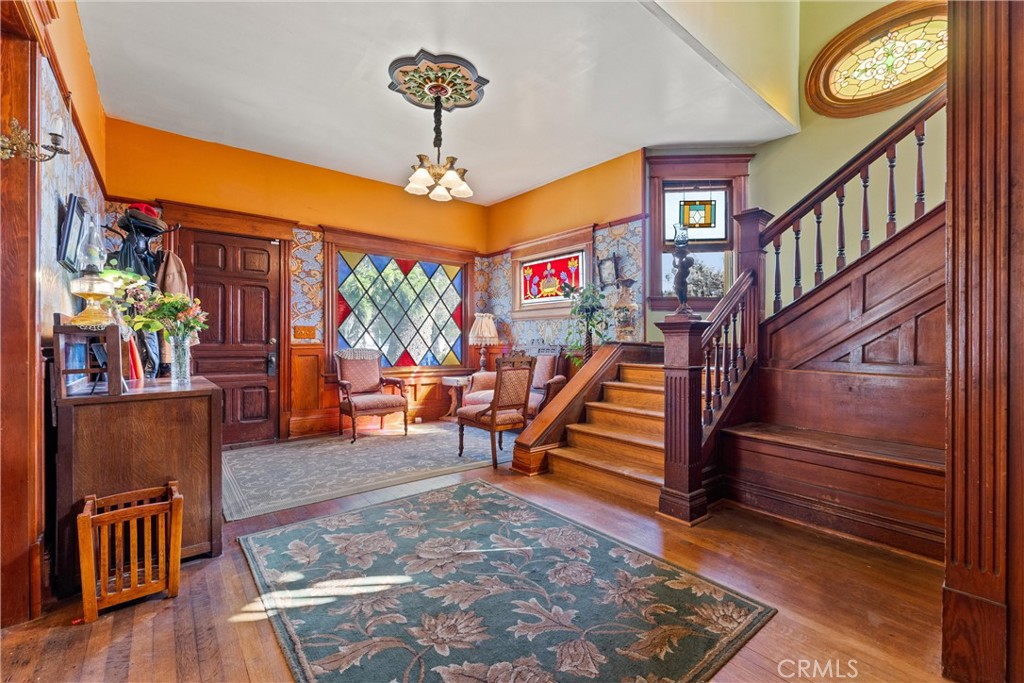 1106 North Spurgeon Street