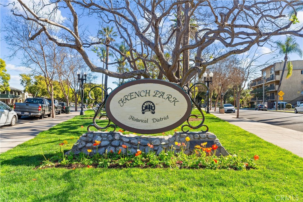 1106 North Spurgeon Street