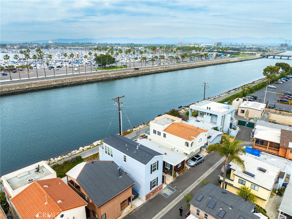 48 Riversea