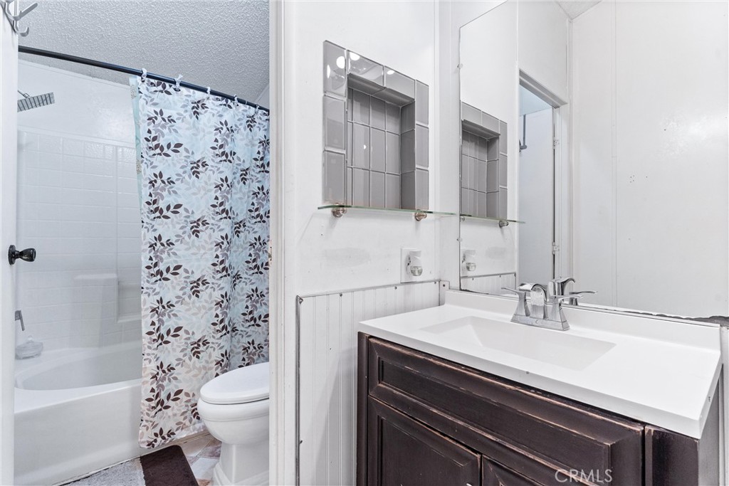 5800 Hamner Avenue 232