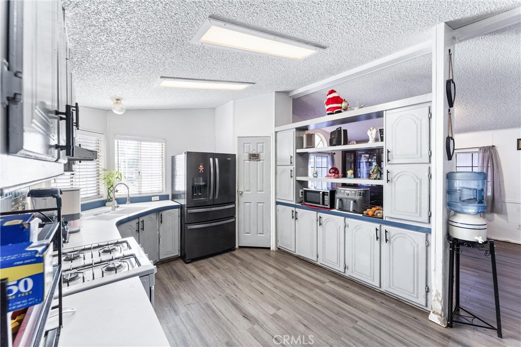 5800 Hamner Avenue 232