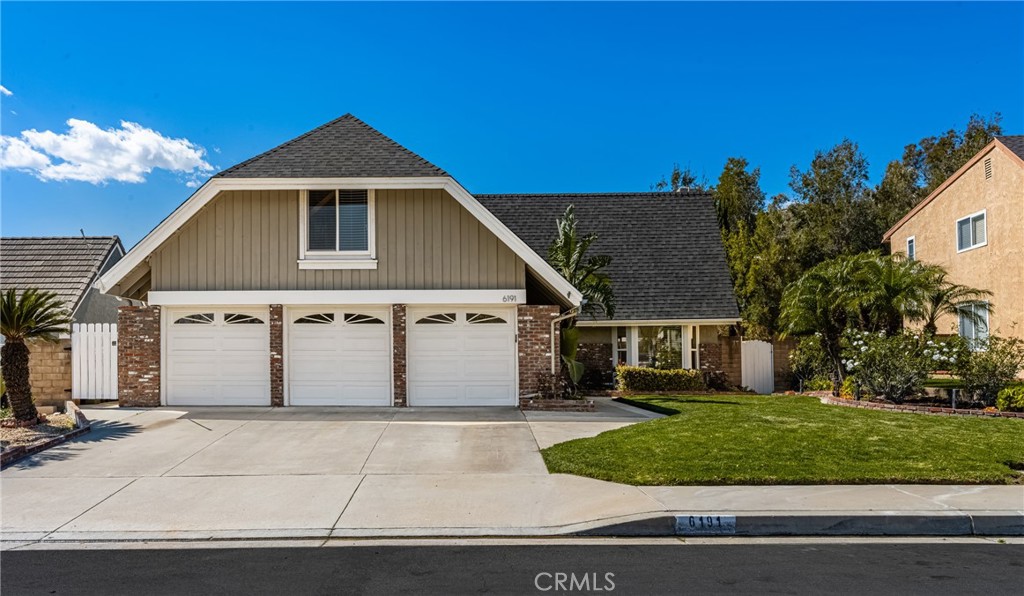 6191 Jacaranda Lane
