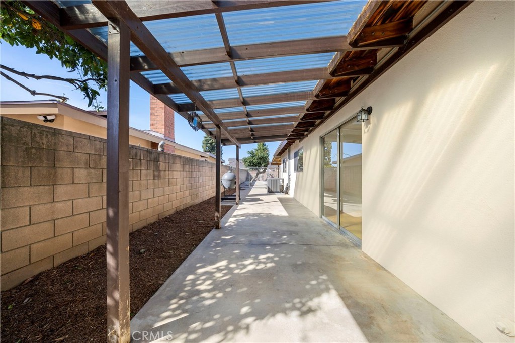 11040 Wildflower Road