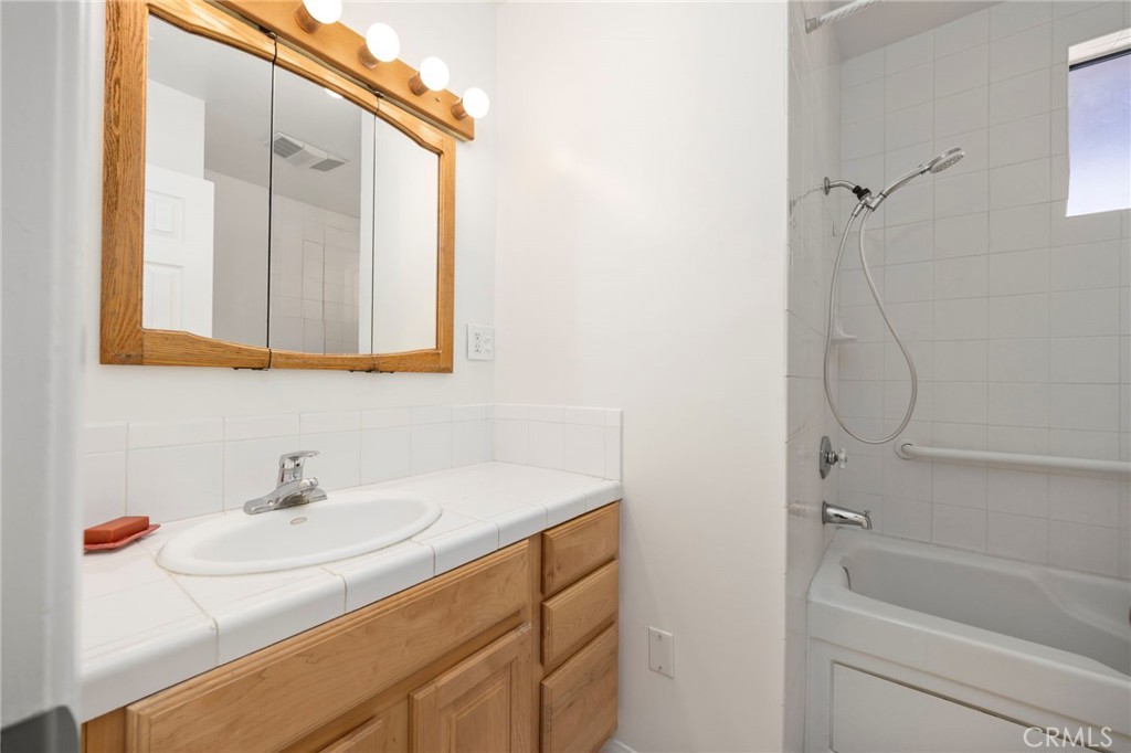 11040 Wildflower Road