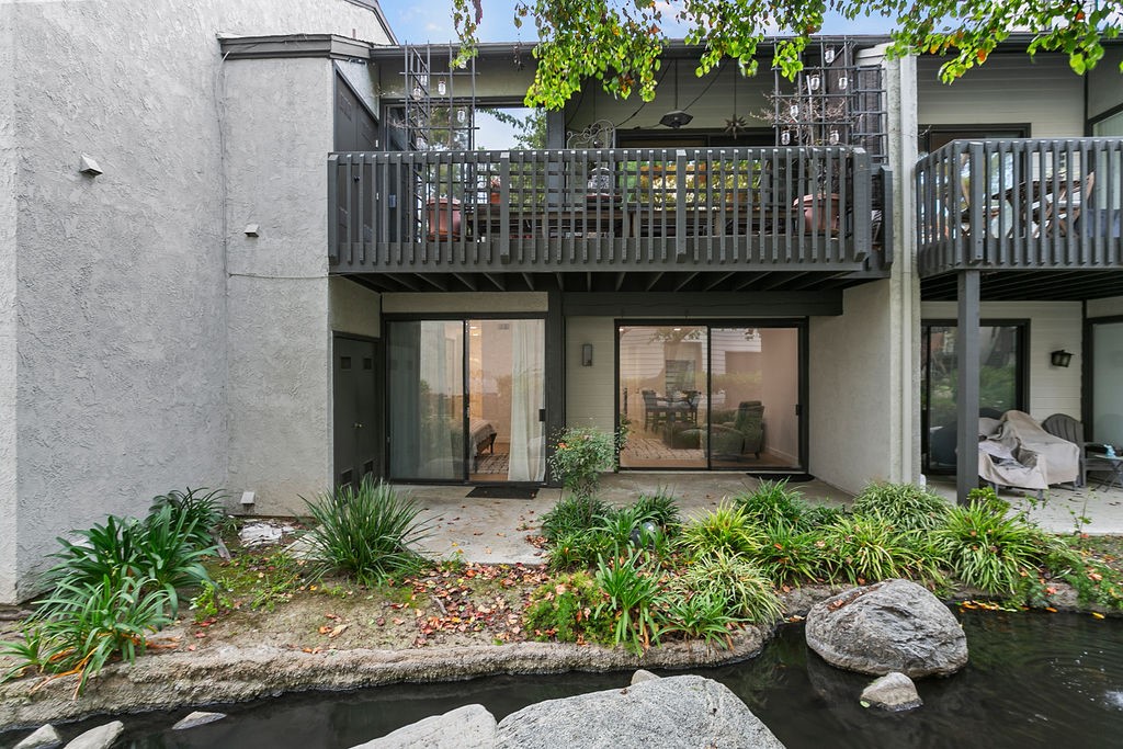 2534 W Macarthur Boulevard C