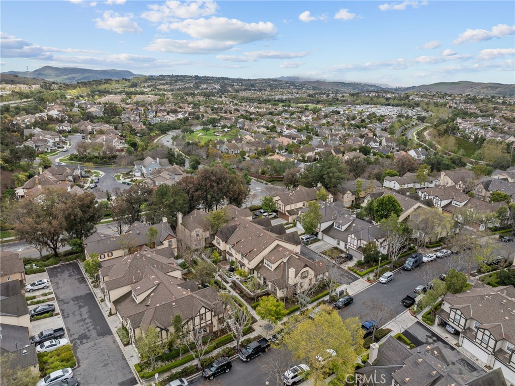 66 Three Vines Court