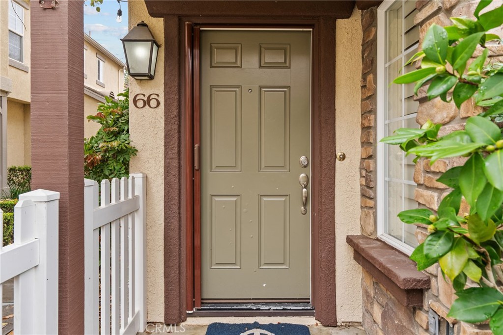 66 Three Vines Court