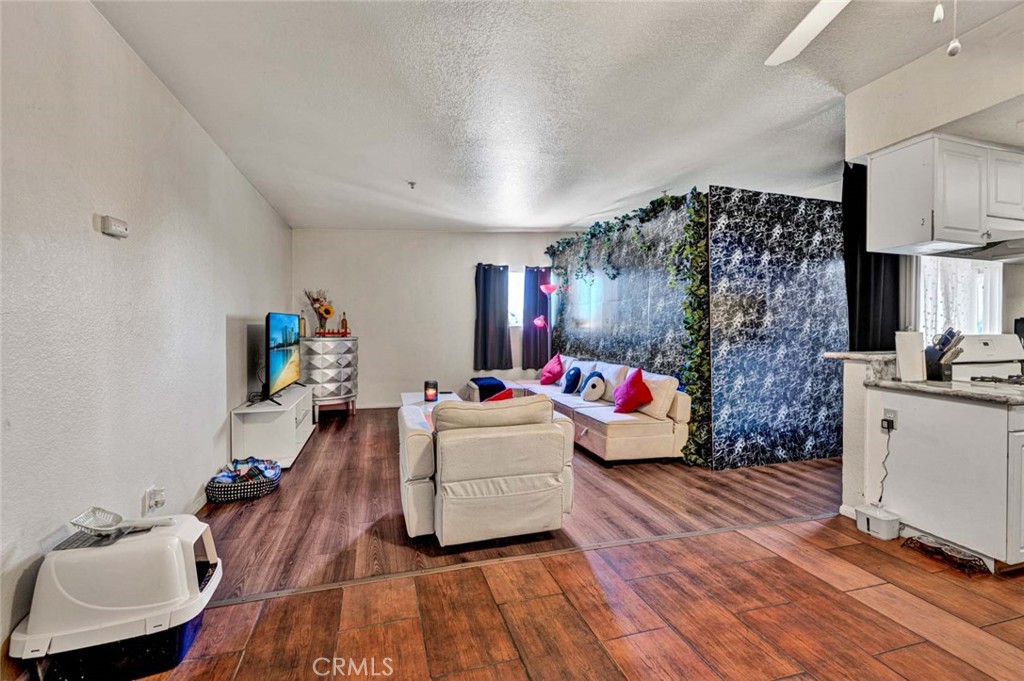 1015 N Parton Street