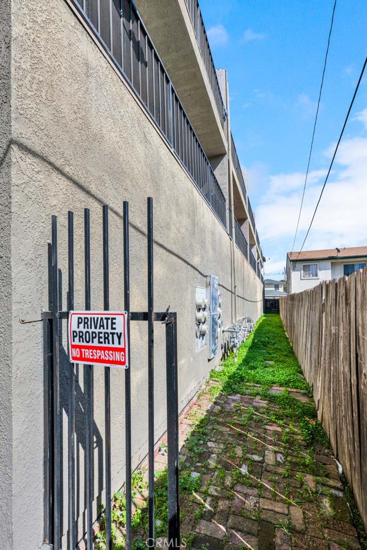 1015 N Parton Street