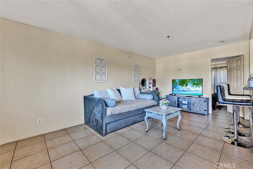 1015 N Parton Street