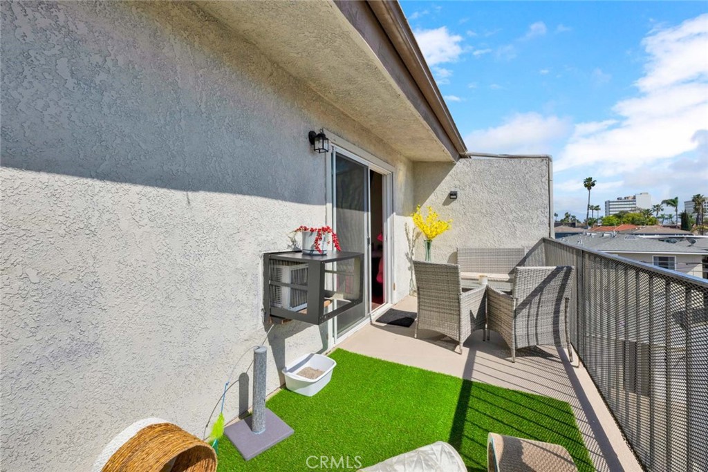 1015 N Parton Street