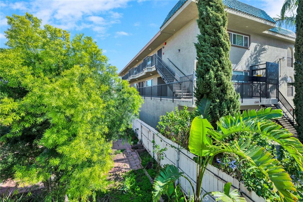 1015 N Parton Street