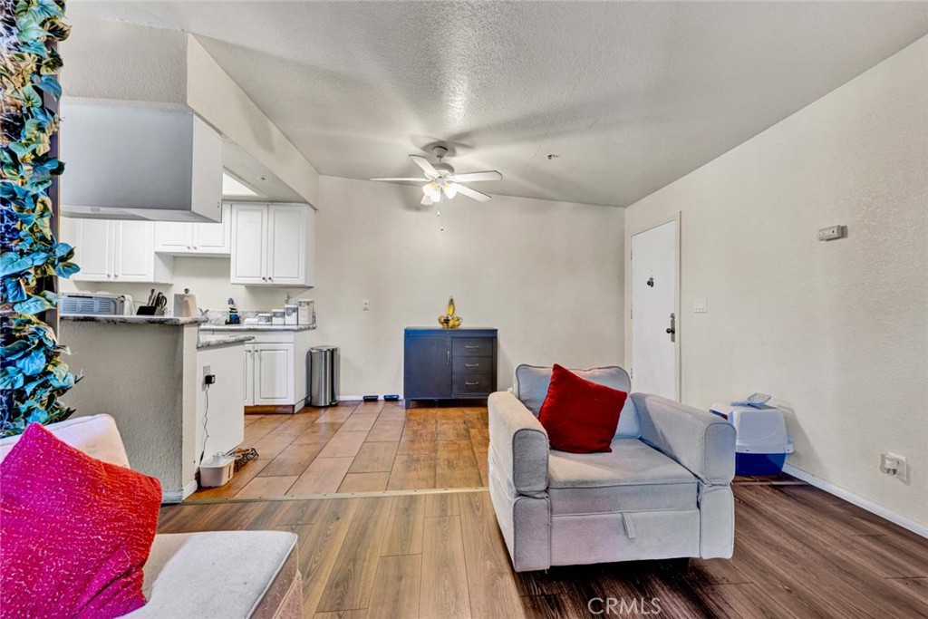 1015 N Parton Street