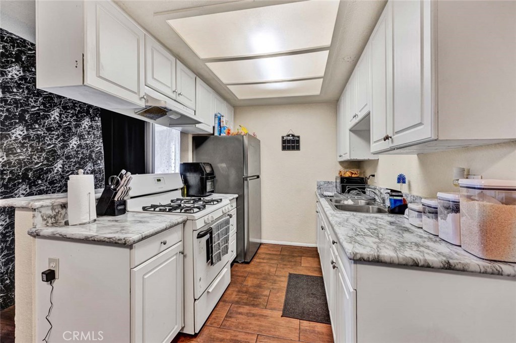 1015 N Parton Street