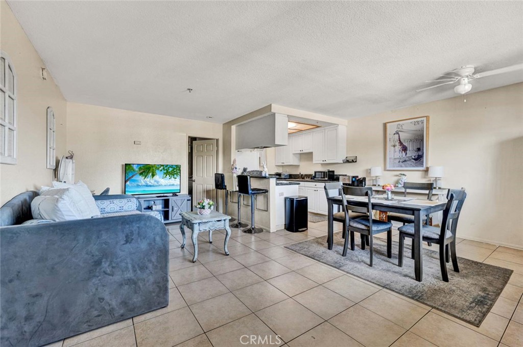 1015 N Parton Street