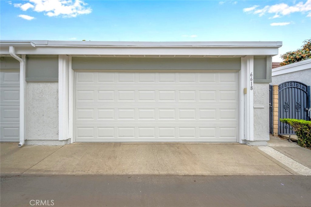 6618 Southampton Drive